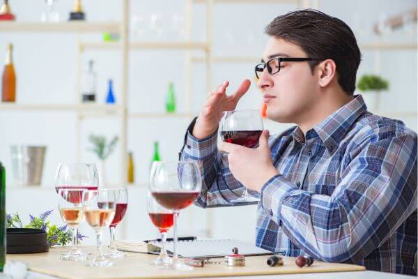 os-tipos-de-Sommeliers-de-bebidas